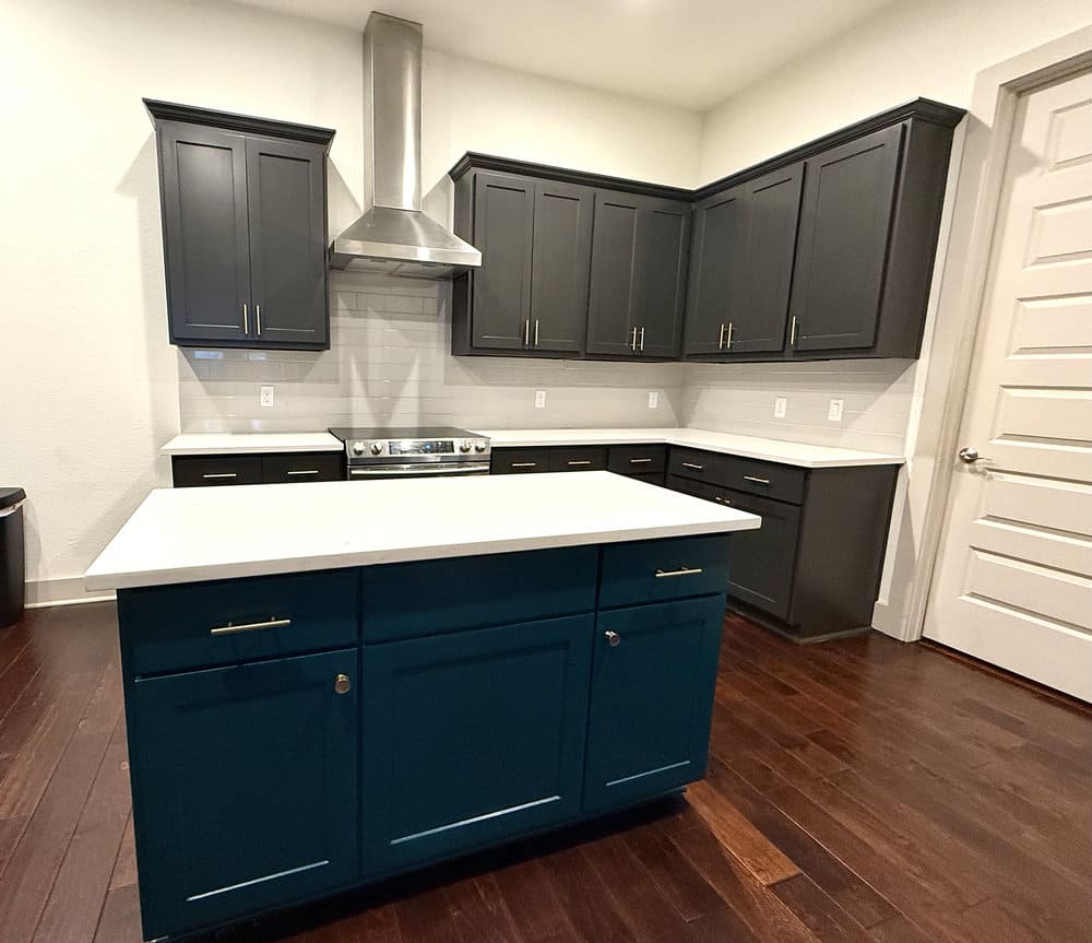 Kitchen Cabinet Refacing in Spicewood, Texas